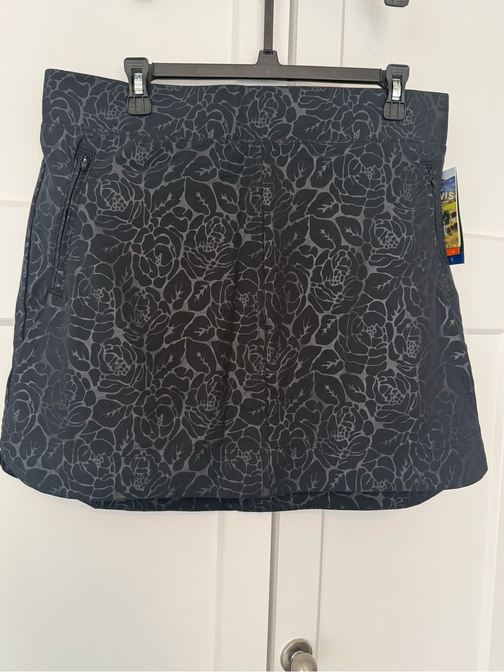 Orvis Black Floral Skort